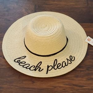 Summer Poolside Beach Vacation Straw  Hat  New with tags